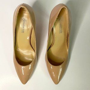 Nude 4 inch Pump Patent Leather Heel Size 10 Women Shoe by Shoe Dazzle
